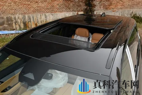 不到 20 万即可入手，2026 款领克 09 四驱探索版来了-2