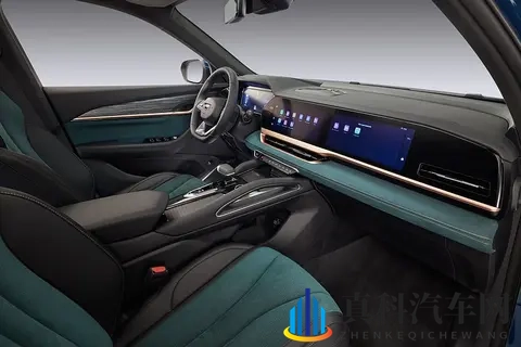 吉利星越L在俄罗斯卖成爆款!俄媒总结:优点有5个,槽点也有5个-2