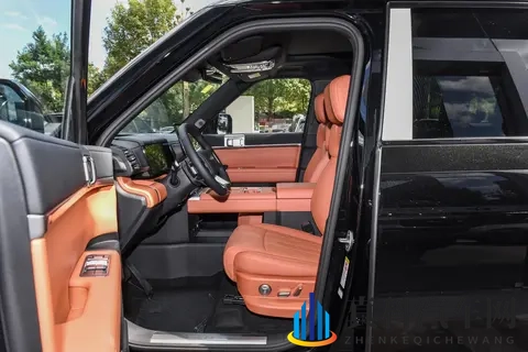 比亚迪又出新招!这款18万级SUV,家用有多香?-1