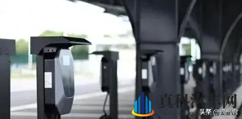 燃油车补贴突然回归，禁燃政策打脸了？官方数据藏着大秘密-3