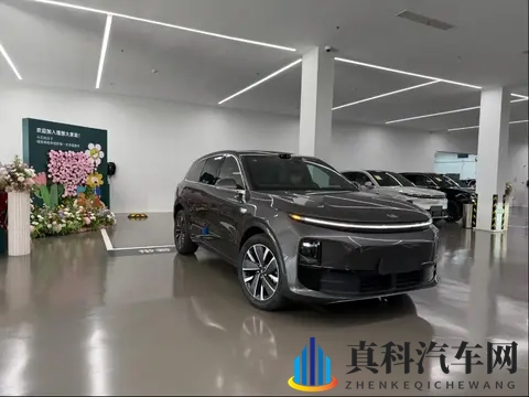 每日一款车-理想L6-2