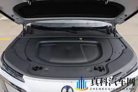 大六座SUV怎么选？腾势N8L DM深度体验：均衡实用，值得考虑-3