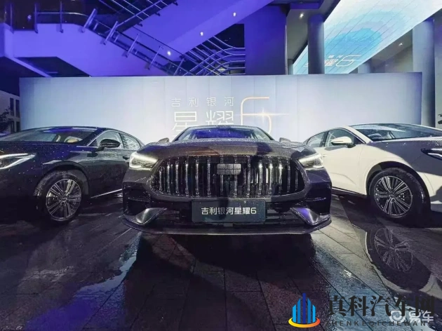 成人进  火影：速度与火影跨界，汽车盛宴等你来战-1