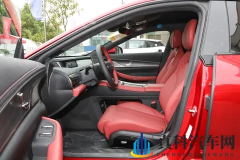 雪豹四驱+云台底盘，超能智享美学轿跑2025款星纪元ES，1528万起-1