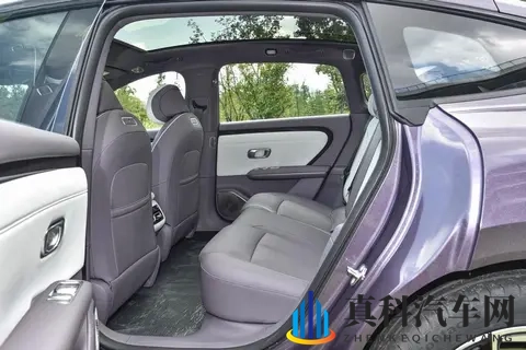 小鹏MONA M03锁死13万级市场?长安启源A06能给出更优方案吗?-1