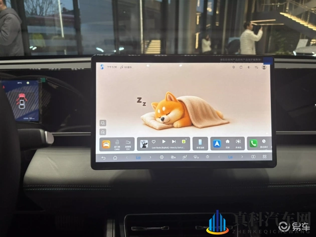 色综合色综合:色彩丰富,综合展示-1