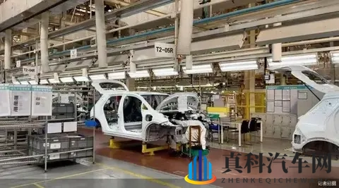 黄色软件大全oppo:Oppo汽车软件解析:安全智能驾驶新体验-2