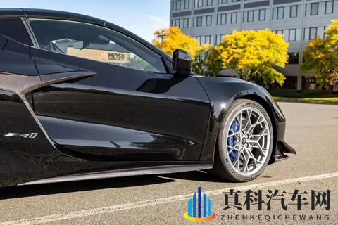 雪佛兰经销商转卖全新科尔维特ZR1，新车1年禁转售拍卖价已破25万-1