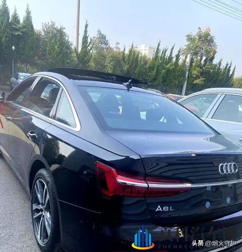 奥迪A6L暴跌14万！销售人员递来车钥匙时，我们都惊呆了-1