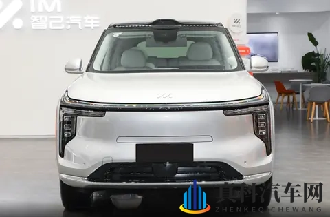 预售权益价3369万元起,智己LS9开启预售,搭载灵蜥数字底盘30-2