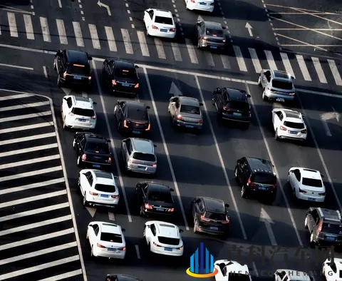 车主注意：油价连跌后迎反弹？-3