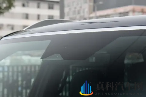 30万预算，选汉兰达还是新帕里斯帝？试驾完，我明白了-3