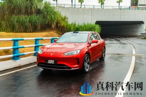 「都市竞技场」问界新M5 Ultra 四车大考-2