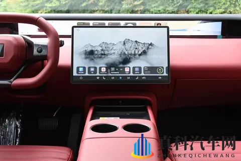 25万预算买什么车好?这款中型轿车全系标配华为ADS 30,值得一看-2