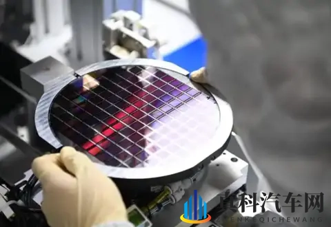 差差差很疼30分钟的视频：汽车维修难题解析，30分钟视频深度剖析！-2