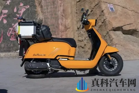 摩旅选ADV还是踏板车?老骑手掏心窝建议:看3点不踩坑-2