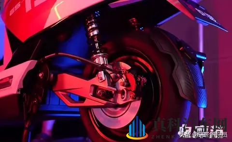 爱情电影aqday改成什么了:流行文化引爆汽车改装新潮流,个性化定制成趋势-3