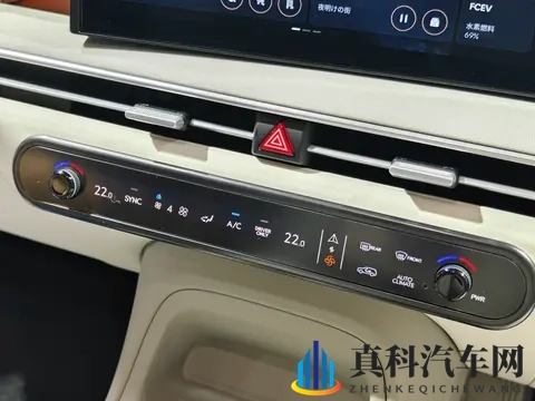 体验现代全新NEXO:家用氢能源SUV已经第二代,韩国车企实力真强-3