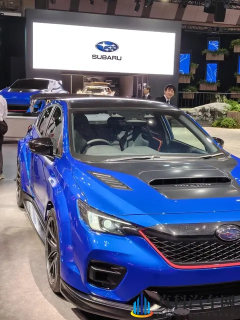 实拍斯巴鲁PERFORMANCE-B STI概念车：传奇可以复活，量产成本不低-3