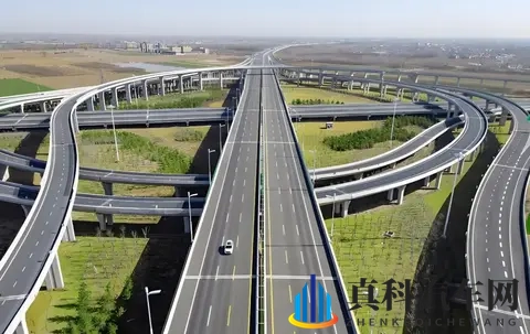 高速公路免费时代要来了吗?答案在“局部调整”与“政策边界”里-1