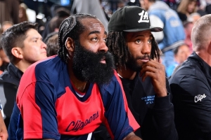 美媒：小卡啥都干就是不打球 若快船无缘季后赛大家都知道赖谁