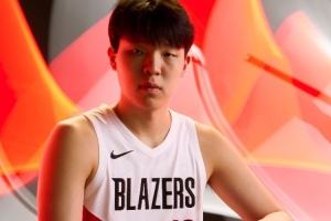 徐静雨：斯普利特简直就是个白痴 杨瀚森值得更多的出场时间