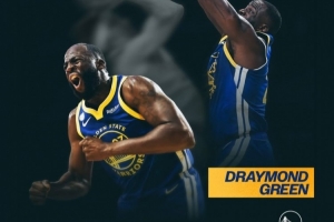 詹姆斯转发追梦达成生涯900盖帽里程碑海报：恭喜我的兄弟！